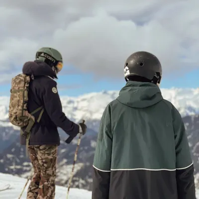 Skiing to Italy from Zermatt